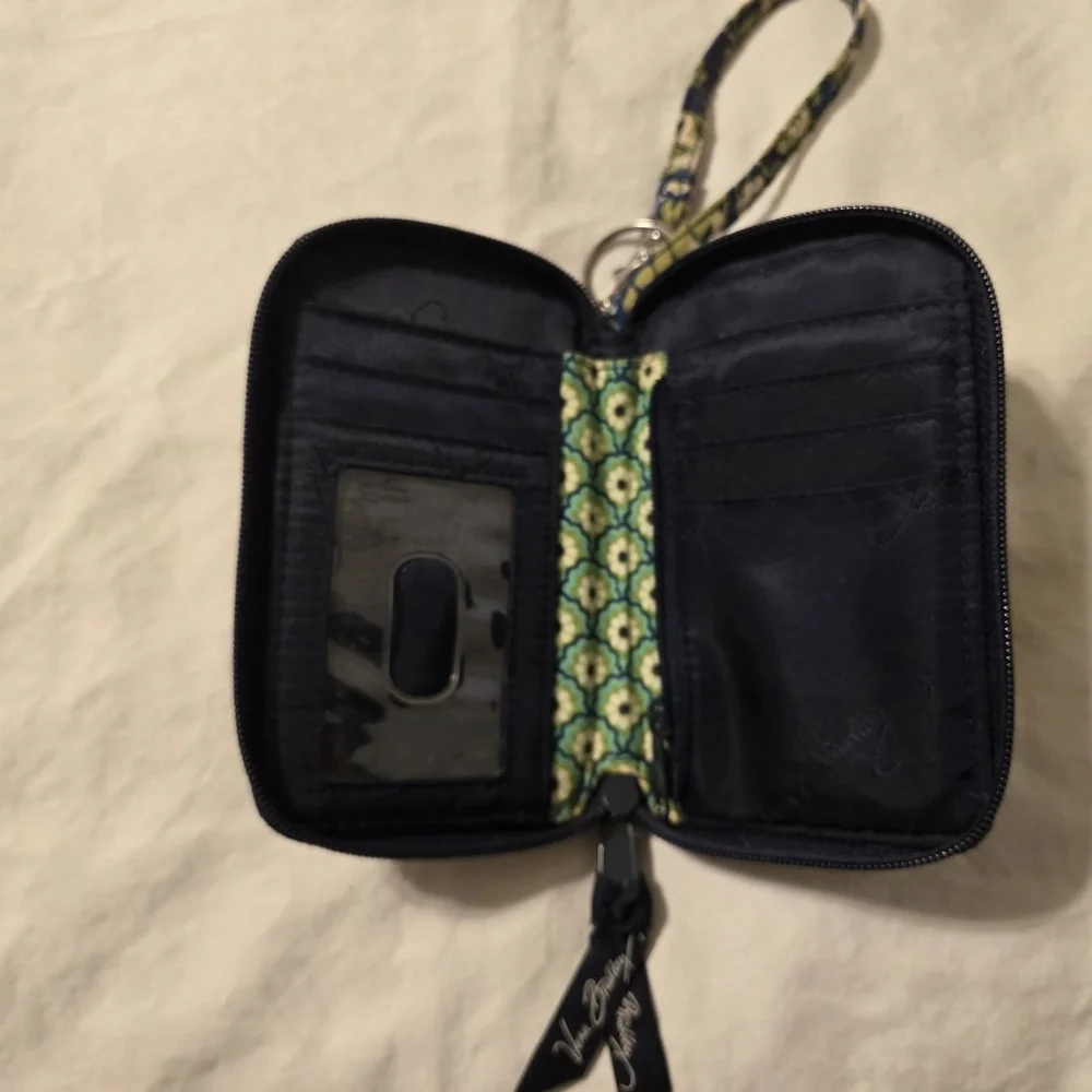 Vera Bradley Wristlet Wallet Rhythm & Blues Phone Holder Green Blue 6 X 4 inches